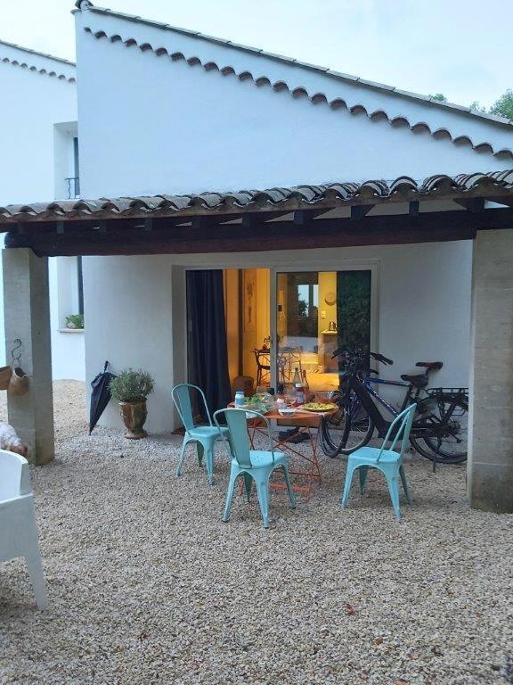 Gite Dans Les Pins Avec Piscine Villa Mazan Exterior photo